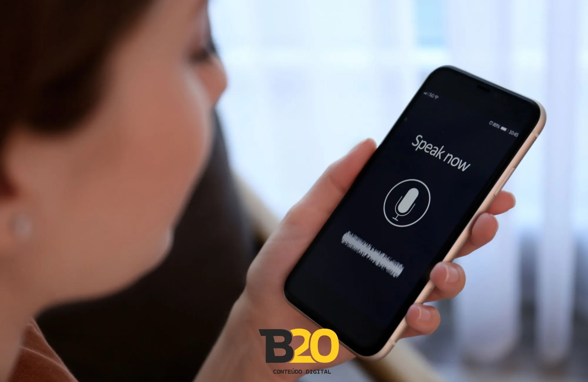 Busca por Voz em 2025: Como Otimizar seu Conteúdo para a Era da Conversa